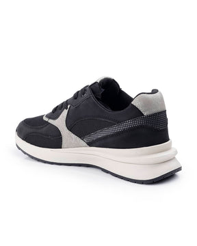 Bacca Bucci NYC Low-Top Women’s Sneakers—for Gen Z Fashionistas